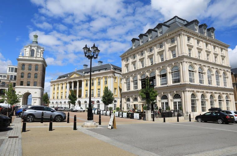 Your Clean Queen professional cleaners team in Dorchester and West Dorset