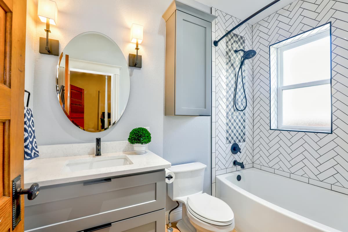 Premium weekly cleaning service - Royal Treatment quality